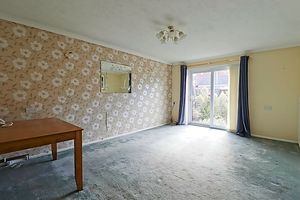 Living Room- click for photo gallery